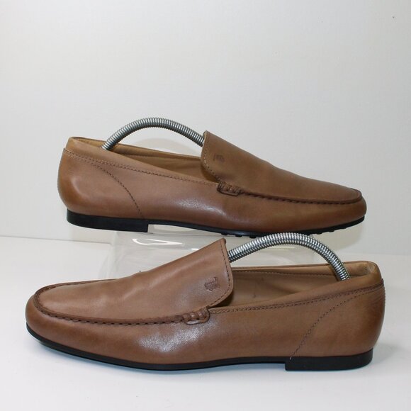 Tod's Tan Leather Slip On Loafer (8 US) - Picture 3 of 10